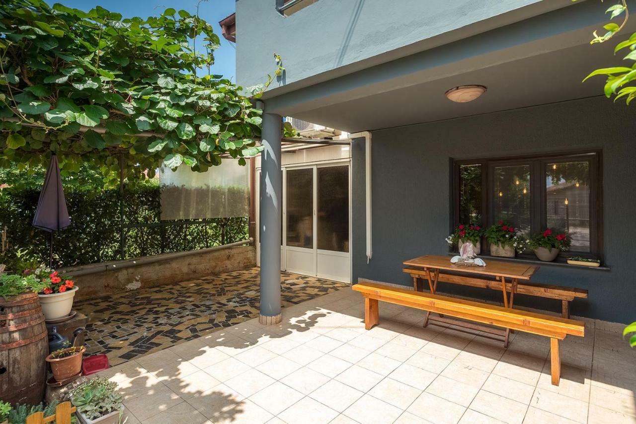 Apartment Olga Pula Exterior foto